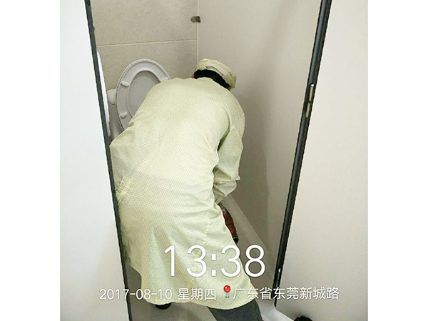 疏通马桶