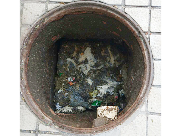 清理污水池