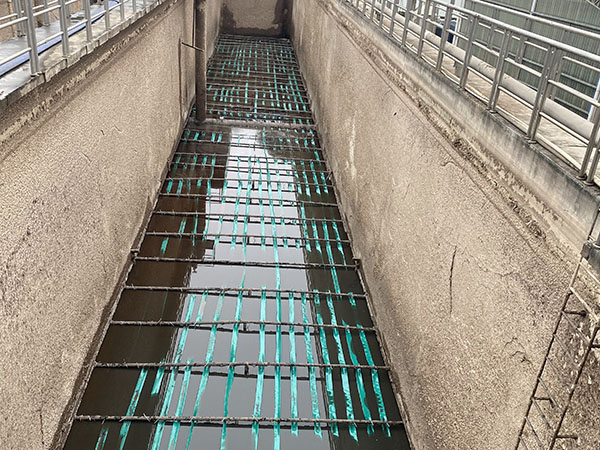 高压车疏通下水道